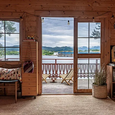 Fjord View Off-grid Camping