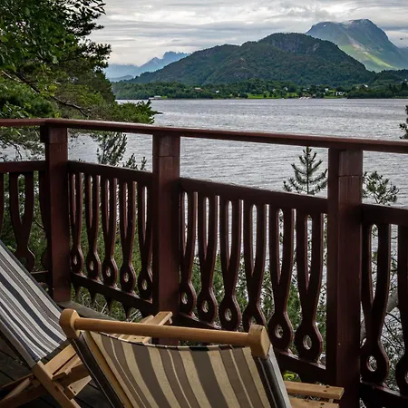 Fjord View Off-grid 캠프장 올레순